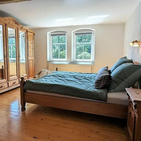 Old Forge Modern Retreat *