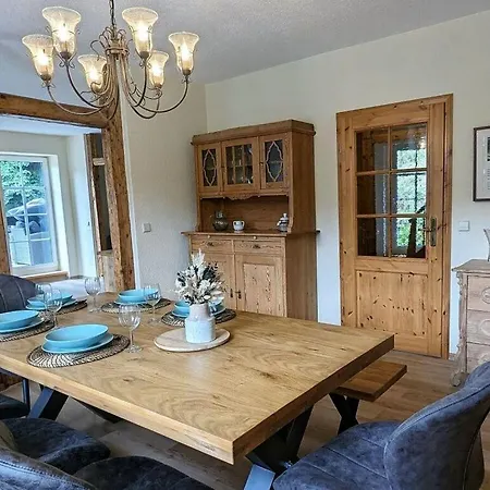 Hébergement de vacances Old Forge Modern Retreat Scharfenstein