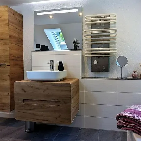 Hébergement de vacances Old Forge Modern Retreat *